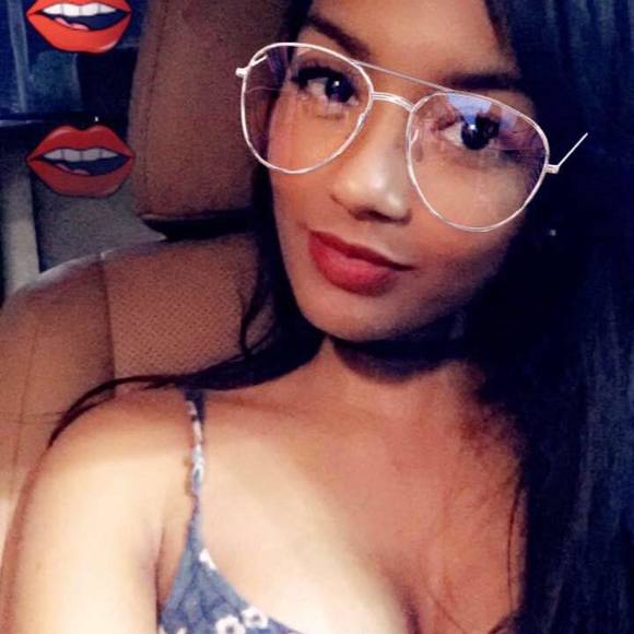 Meet your Posher, Rossy - Picture 1 of 1